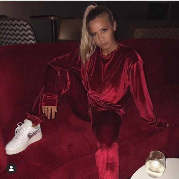 💫HOSTPICK💫 Laina Rauma sweatsuit set velour lounge leisure S
